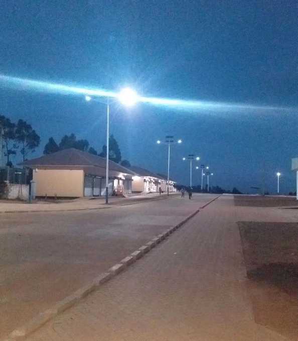 市中区非洲科特迪瓦太阳能路灯工程